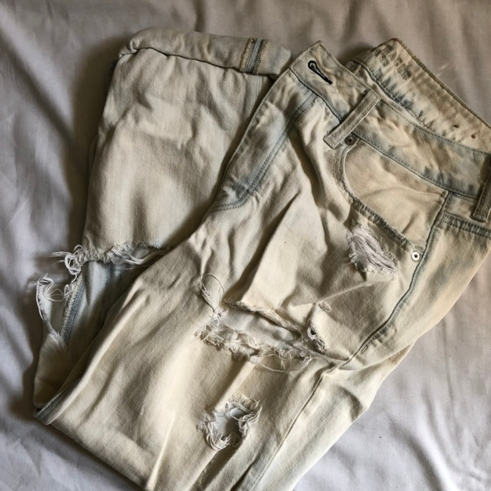 Washed Out Boyfriend Trendy Jeans